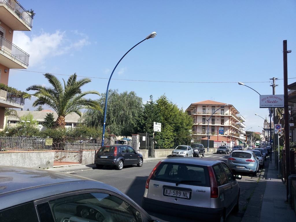 B&B Suite Viagrande Bagian luar foto