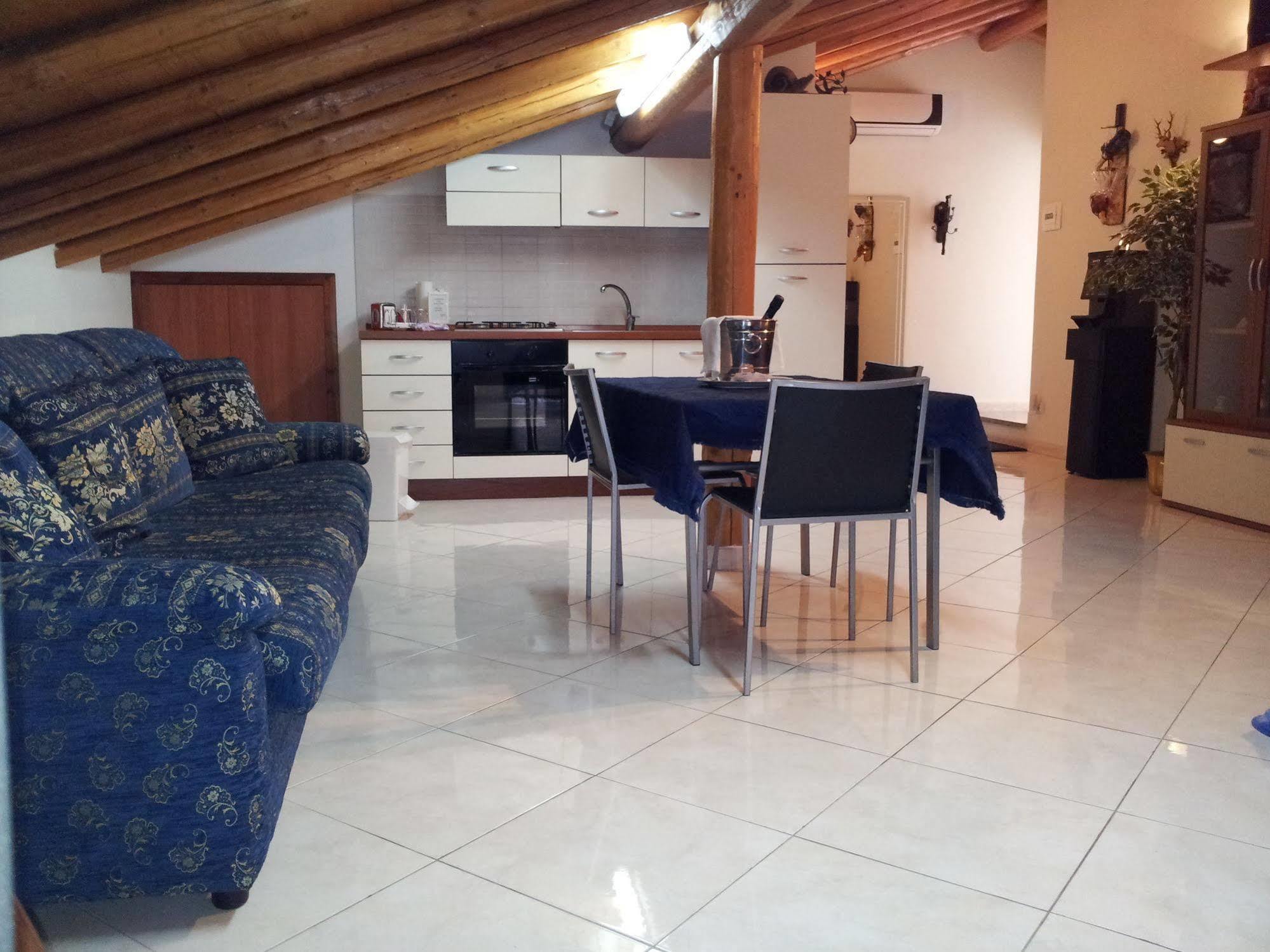 B&B Suite Viagrande Bagian luar foto