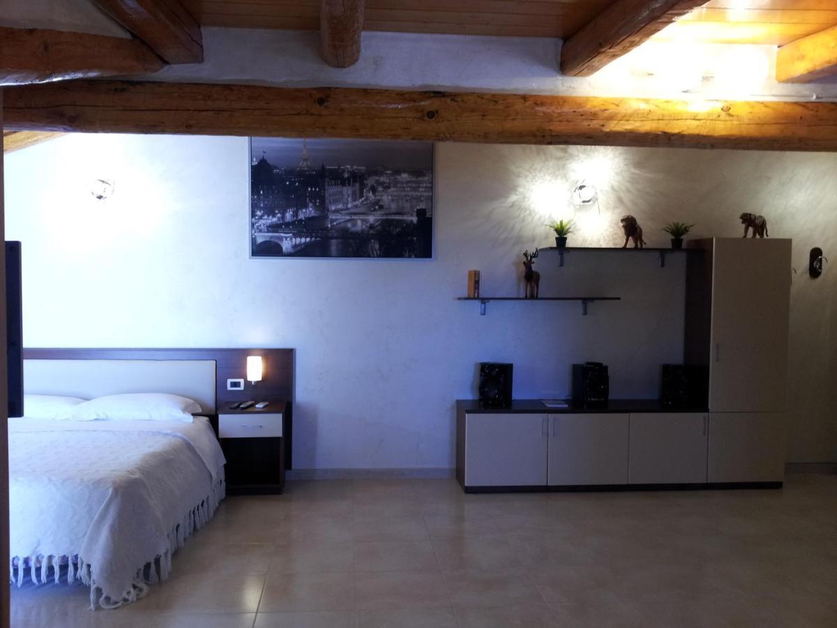 B&B Suite Viagrande Bagian luar foto